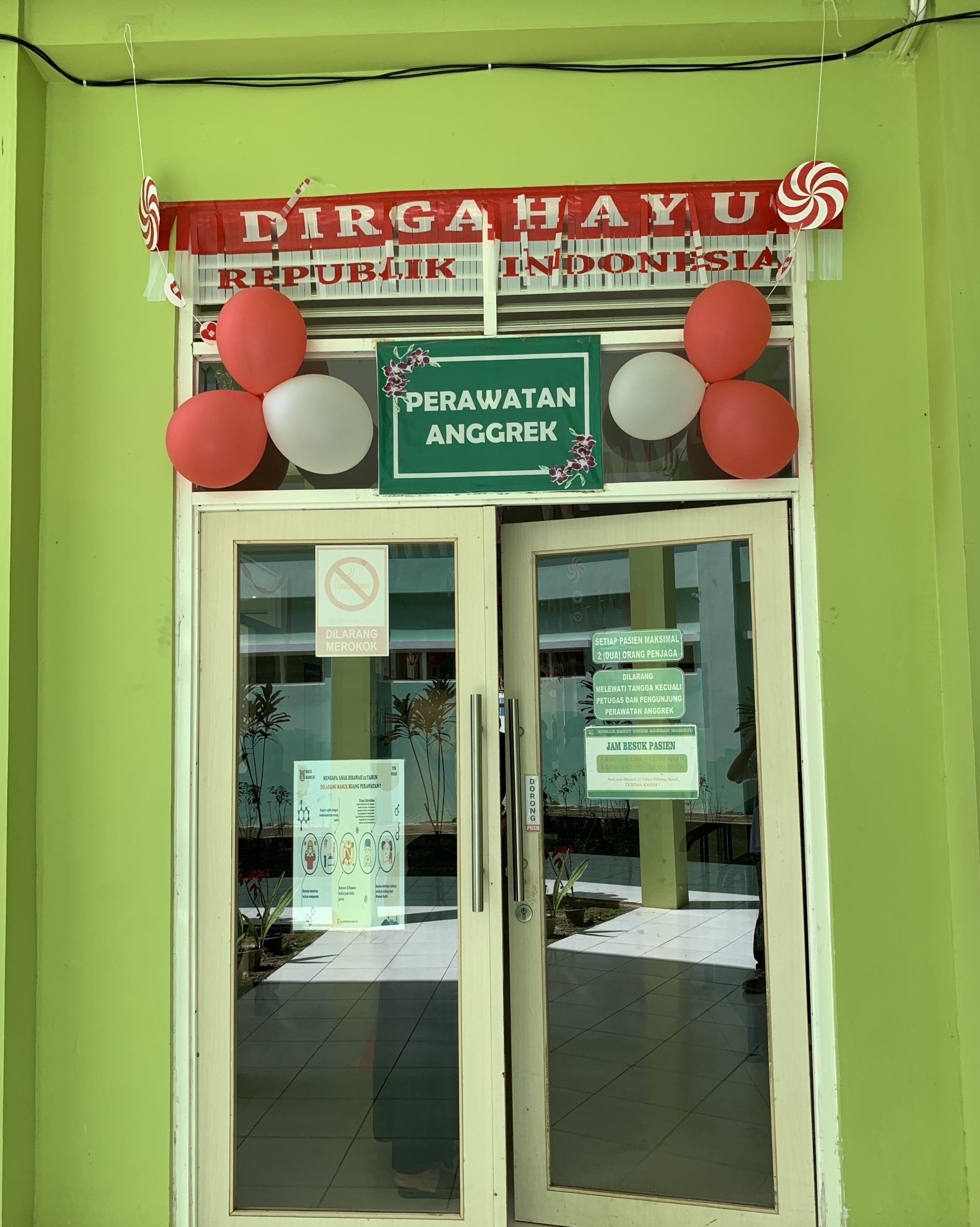Anggrek Anggrek